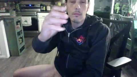 Snapshot of thirdforyou chatting on 03/05/26, 05:03 thirdforyou online show from 03/05/26, 05:03