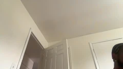 Snapshot of thirdlegkenny chatting on 12/02/25, 07:20 thirdlegkenny online show from 12/02/25, 07:20