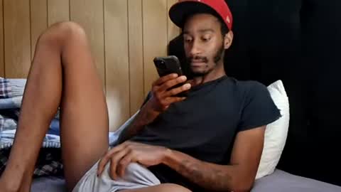 Snapshot of thirdlegkenny chatting on 07/28/26, 03:54 thirdlegkenny online show from 07/28/26, 03:54