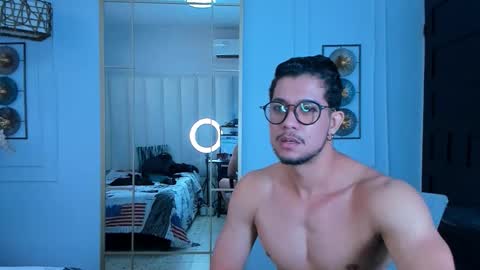 MICHAEL AND CRISS online show from 10/10/25, 01:43