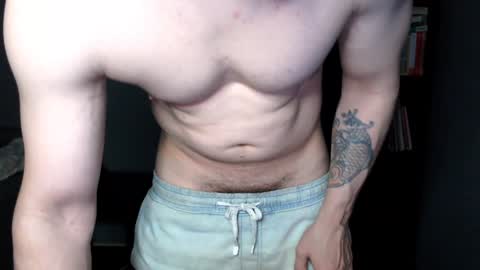 Snapshot of this_is_andy chatting on 12/19/24, 07:40 Andy online show from 12/19/24, 07:40