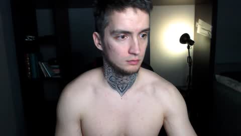 Snapshot of this_is_andy chatting on 02/05/25, 01:04 Andy online show from 02/05/25, 01:04