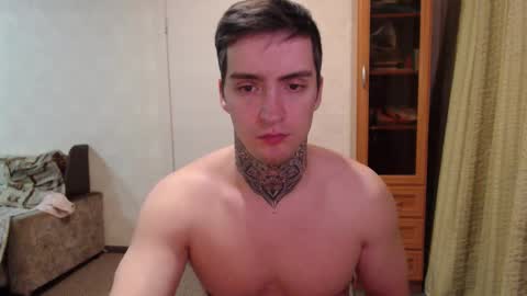 Snapshot of this_is_andy chatting on 11/08/25, 07:01 Andy online show from 11/08/25, 07:01