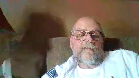 Snapshot of thisguy3674 chatting on 04/17/26, 07:06 thisguy3674 online show from 04/17/26, 07:06