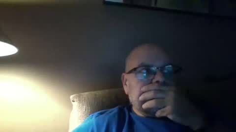 Snapshot of thisguy374 chatting on 06/21/26, 09:01 thisguy374 online show from 06/21/26, 09:01