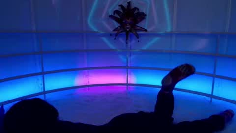 Snapshot of thisisjenna chatting on 12/14/25, 03:39 thisisjenna online show from 12/14/25, 03:39