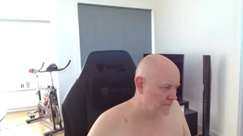 thomas806035 online show from 06/19/26, 03:05