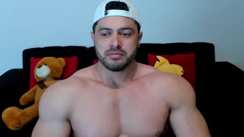 Snapshot of thomas_brandon chatting on 01/27/25, 07:56 Thomas Brandon online show from 01/27/25, 07:56