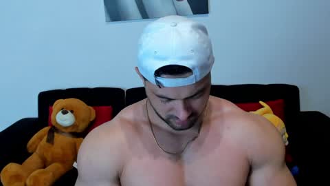 Snapshot of thomas_brandon chatting on 02/03/25, 02:14 Thomas Brandon online show from 02/03/25, 02:14