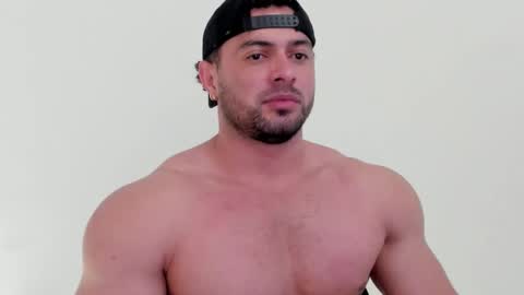 Snapshot of thomas_brandon chatting on 11/15/25, 02:53 Thomas Brandon online show from 11/15/25, 02:53