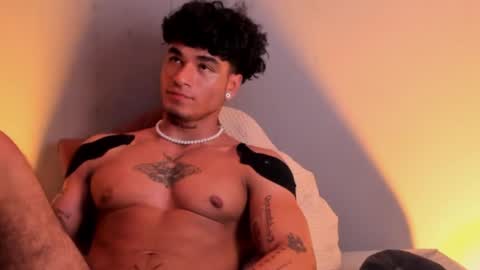 Snapshot of thomas_fit1 chatting on 12/10/24, 05:28 Thomas 3 JUST STAY AND BE MY LAST LOVE online show from 12/10/24, 05:28