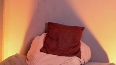 Snapshot of thomas_fit1 chatting on 01/09/25, 08:33 Thomas 3 JUST STAY AND BE MY LAST LOVE online show from 01/09/25, 08:33