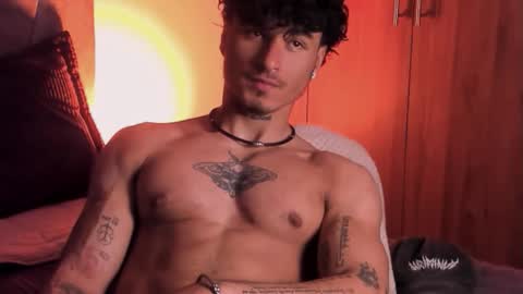 Snapshot of thomas_fit1 chatting on 09/18/25, 03:52 Thomas 3 JUST STAY AND BE MY LAST LOVE online show from 09/18/25, 03:52