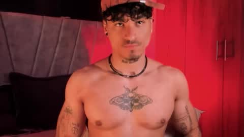 Snapshot of thomas_fit1 chatting on 09/23/25, 04:48 Thomas 3 JUST STAY AND BE MY LAST LOVE online show from 09/23/25, 04:48