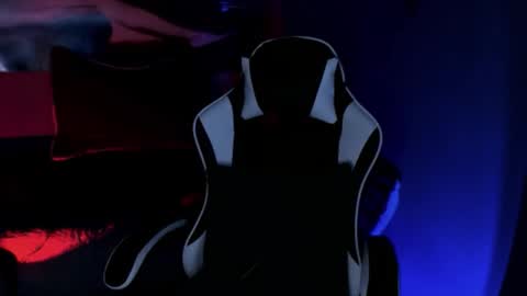 Thomas 3  JUST STAY AND BE MY LAST LOVE online show from 03/25/26, 01:55