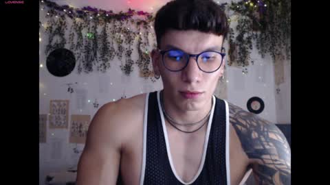 Thomas Grey online show from 01/19/25, 03:08