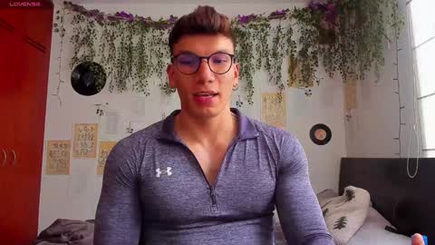 Thomas Grey online show from 02/07/25, 08:20