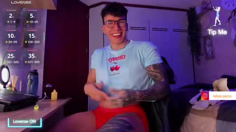 Thomas Grey online show from 10/12/25, 02:43