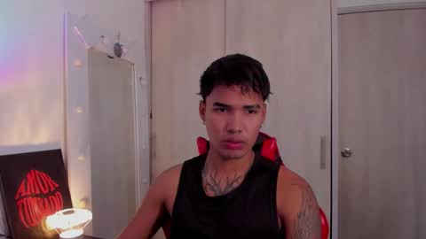 Snapshot of thomas_latin_boy chatting on 02/07/26, 06:44 Thomas online show from 02/07/26, 06:44