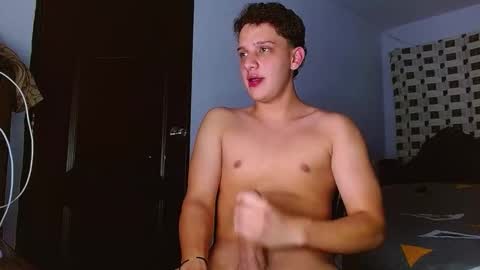 Snapshot of thomas_may4rs chatting on 11/15/25, 07:49 ---Thomas--- online show from 11/15/25, 07:49