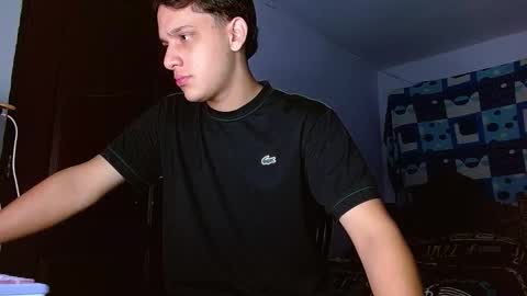 Snapshot of thomas_may4rs chatting on 11/20/25, 09:42 ---Thomas--- online show from 11/20/25, 09:42