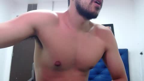 Snapshot of thomas_neuman chatting on 01/26/25, 07:52 Thomas online show from 01/26/25, 07:52