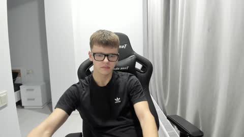 Tomas online show from 01/31/25, 08:22