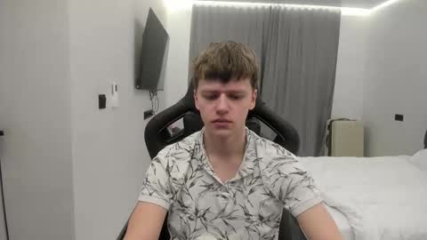 Tomas online show from 02/07/26, 01:53