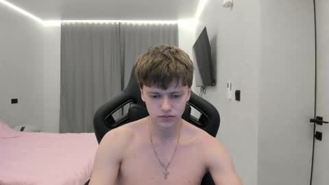 Snapshot of thomas_shelbivip chatting on 04/11/26, 07:07 Tomas online show from 04/11/26, 07:07