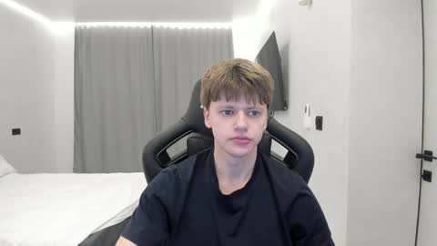 Snapshot of thomas_shelbivip chatting on 04/16/26, 06:09 Tomas online show from 04/16/26, 06:09