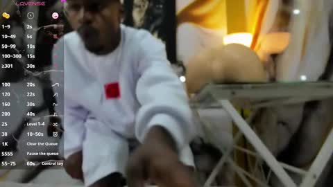 Snapshot of thomas_shelbys chatting on 03/06/25, 03:24 Thomas online show from 03/06/25, 03:24