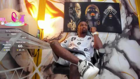 Snapshot of thomas_shelbys chatting on 10/05/25, 03:49 Thomas online show from 10/05/25, 03:49