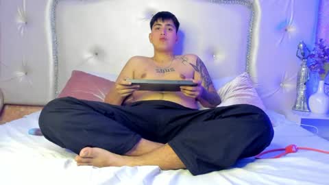 Snapshot of thomas_thundr chatting on 04/03/26, 11:03 Thomas and Faon online show from 04/03/26, 11:03
