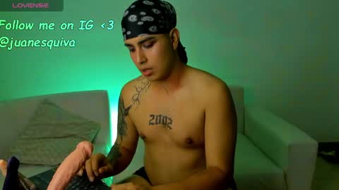 Snapshot of thomas_thundr chatting on 04/23/26, 06:58 Thomas and Faon online show from 04/23/26, 06:58