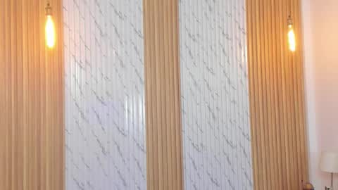 Thomas online show from 11/28/25, 11:35