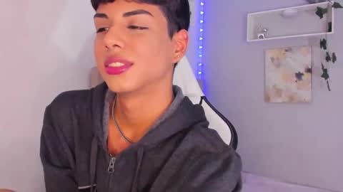 Thomas online show from 10/20/25, 10:16