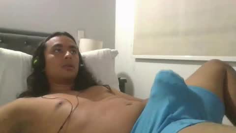 Snapshot of thomasbbc25 chatting on 12/04/24, 11:46 Thomas online show from 12/04/24, 11:46