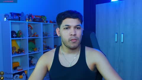 Snapshot of thomascollins__ chatting on 01/14/25, 07:48 Thomas online show from 01/14/25, 07:48