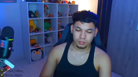 Snapshot of thomascollins__ chatting on 01/27/25, 07:56 Thomas online show from 01/27/25, 07:56