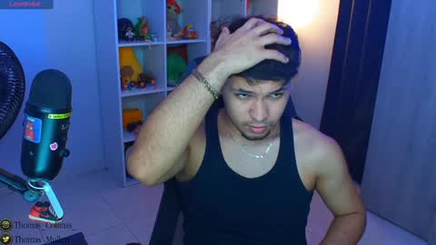 Snapshot of thomascollins__ chatting on 01/31/25, 07:18 Thomas online show from 01/31/25, 07:18