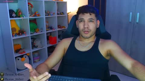 Snapshot of thomascollins__ chatting on 02/20/25, 07:12 Thomas online show from 02/20/25, 07:12