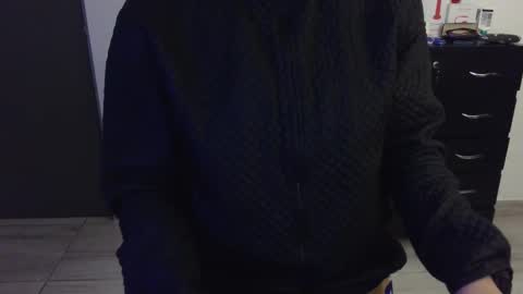 VALERIA online show from 02/08/25, 04:25