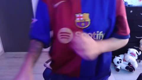 VALERIA online show from 12/02/25, 06:47