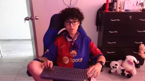 VALERIA online show from 03/22/26, 06:55