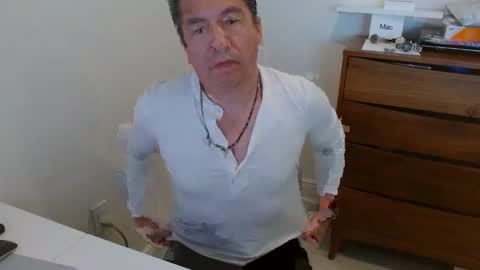 Snapshot of thomascruz6775 chatting on 04/28/26, 08:25 thomascruz6775 online show from 04/28/26, 08:25