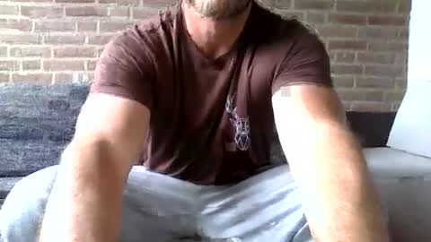 Snapshot of thomasonnl chatting on 06/03/26, 05:29 thomasonnl online show from 06/03/26, 05:29