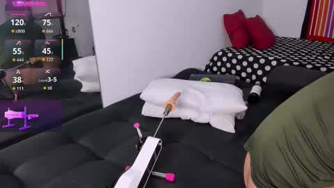 thomass royy online show from 12/20/25, 05:14