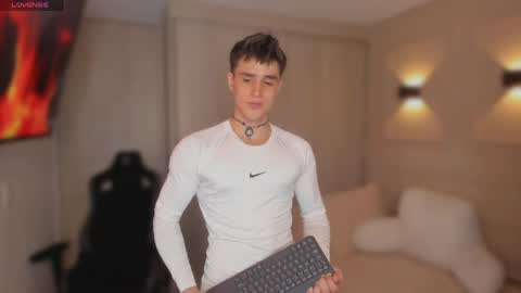 Thom Klein online show from 04/15/26, 06:37