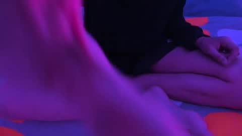 Snapshot of thommy_comp chatting on 03/05/25, 03:08 thommy comp online show from 03/05/25, 03:08