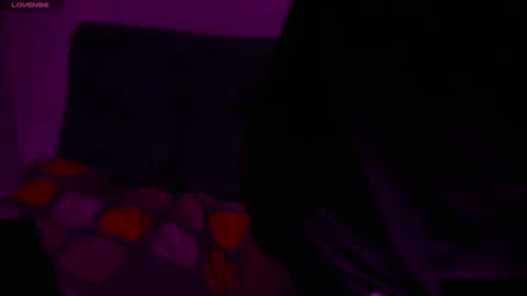 Snapshot of thommy_comp chatting on 03/07/25, 05:18 thommy comp online show from 03/07/25, 05:18